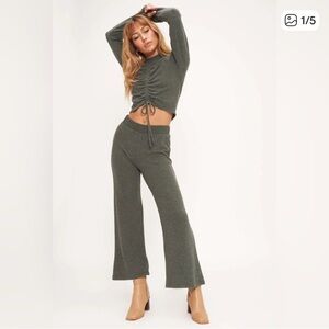 Project Social T Olive Green/Gray Cozy Set, Small